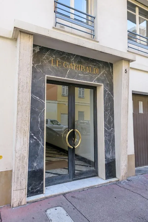 5 Papon - Dernier Etage - Terrasse A Ciel Ouvert - Garibaldi Nice 0*,  France